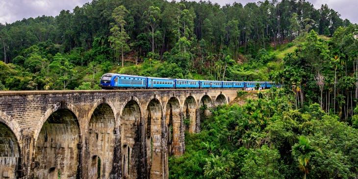 Le pont des neuf arches au Sri Lanka.